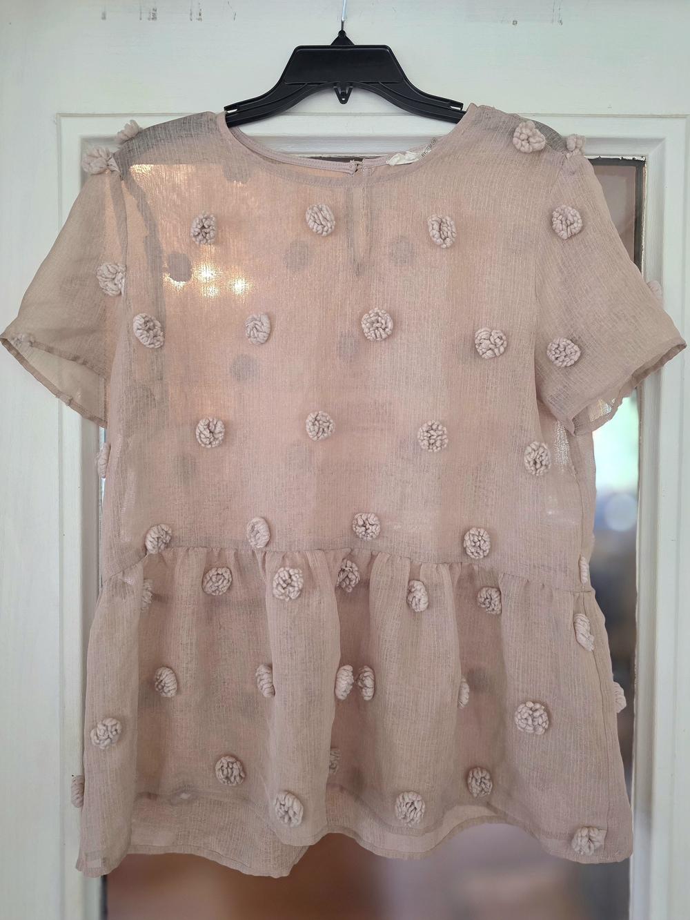 Entro Anthropologie Tan Beige Sheer Puff Top Sz Large Peplum Shirt
